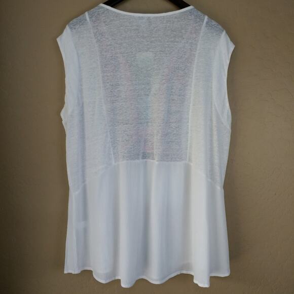 Lucky Brand Split Neck Embroidered Top - Picture 4 of 8